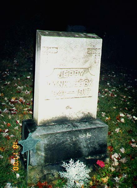 Gravestone of Jeremiah Van Kleeck.